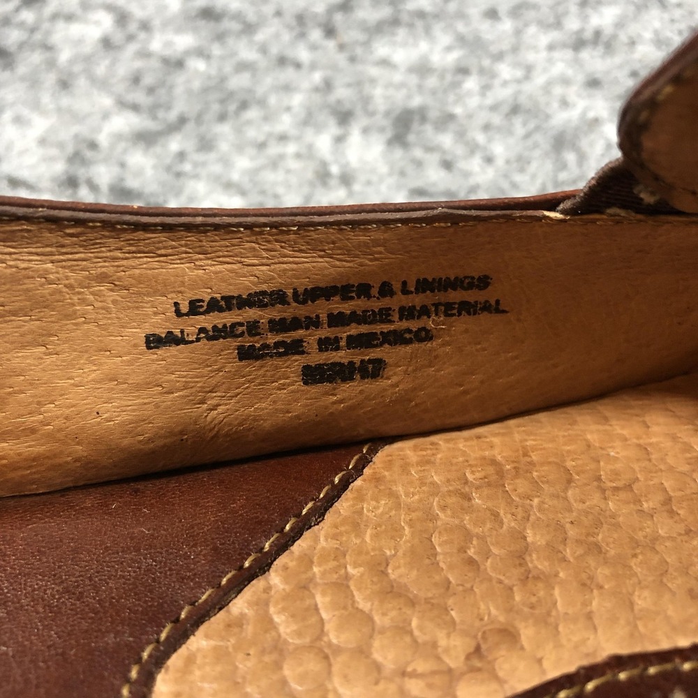 Born Womens 7 Brown Leather Tassel Loafers Slip On Comfort Flats - Picture 11 of 16